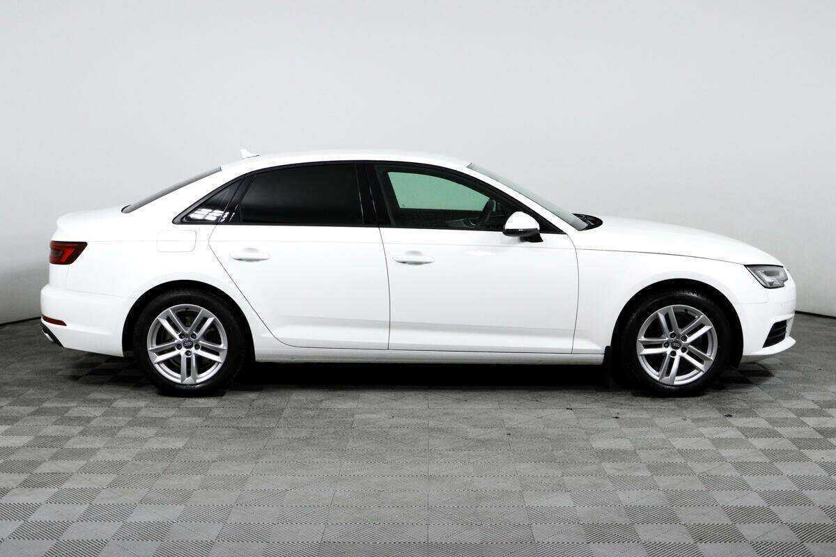 Audi A4, 2019 - фото №4