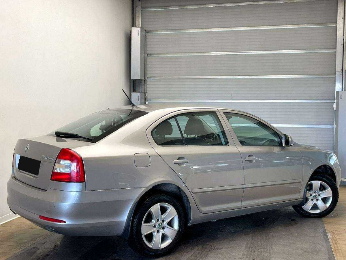 Skoda Octavia, 2012 - фото №4