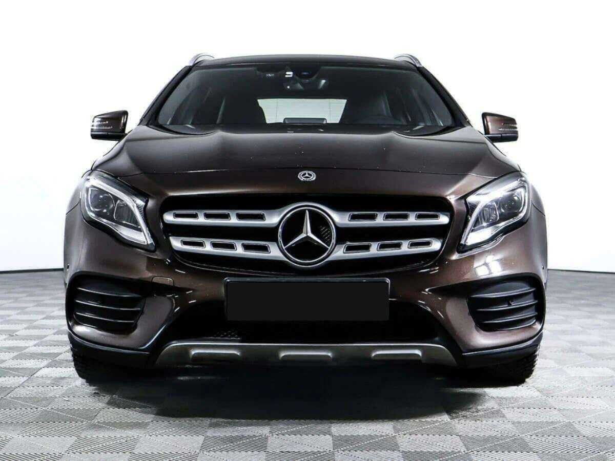 Mercedes-Benz GLA 250, 2018 - фото №2