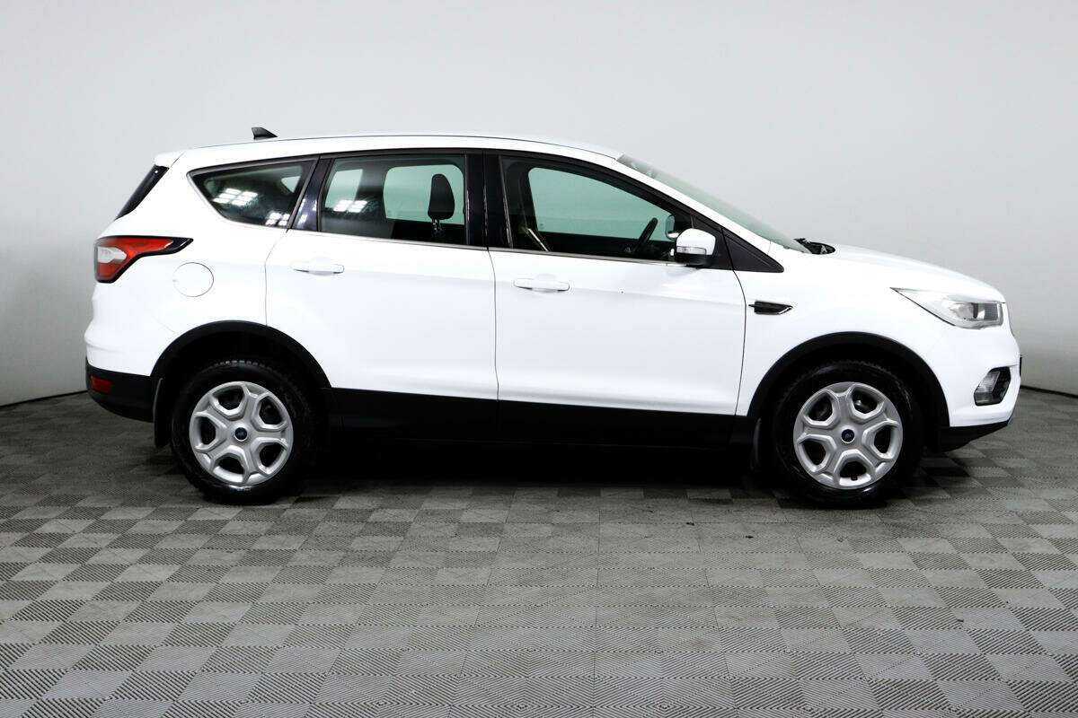 Ford Kuga, 2018 - фото №4
