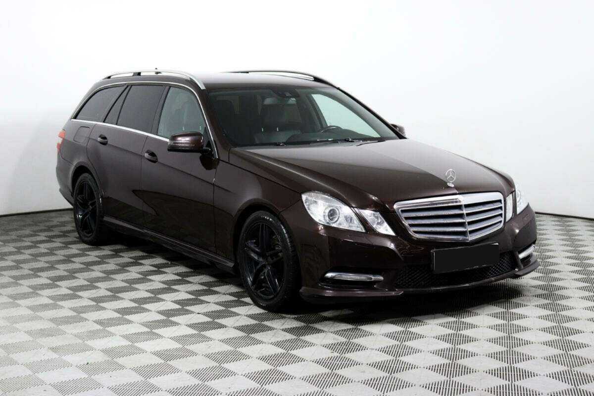 Mercedes-Benz E-Класс 200 7G-Tronic, 2012 - фото №3