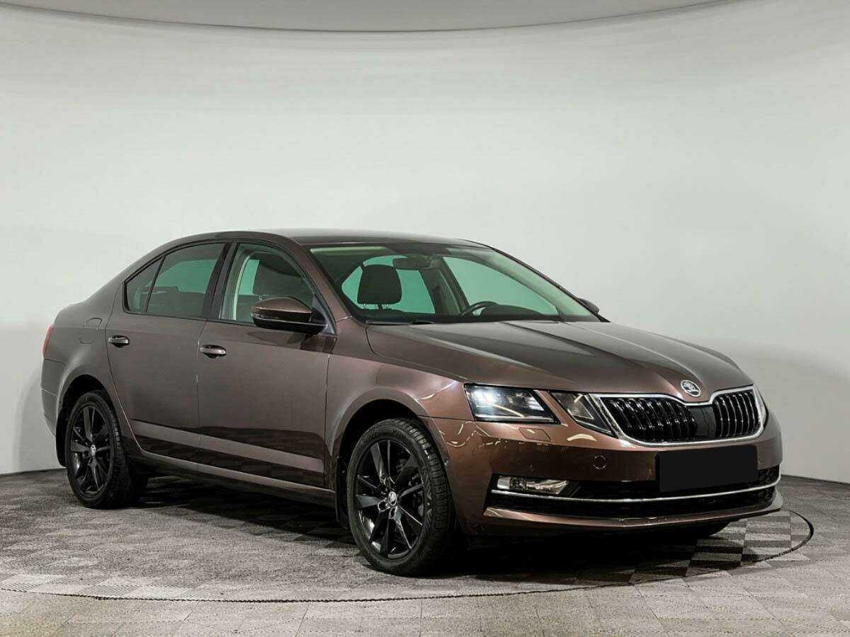 Skoda Octavia, 2018 - фото №3