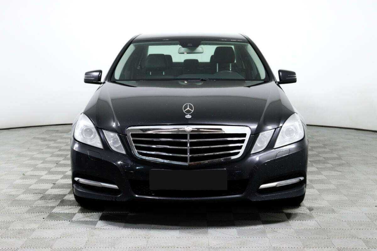 Mercedes-Benz E-Класс 300, 2012 - фото №2