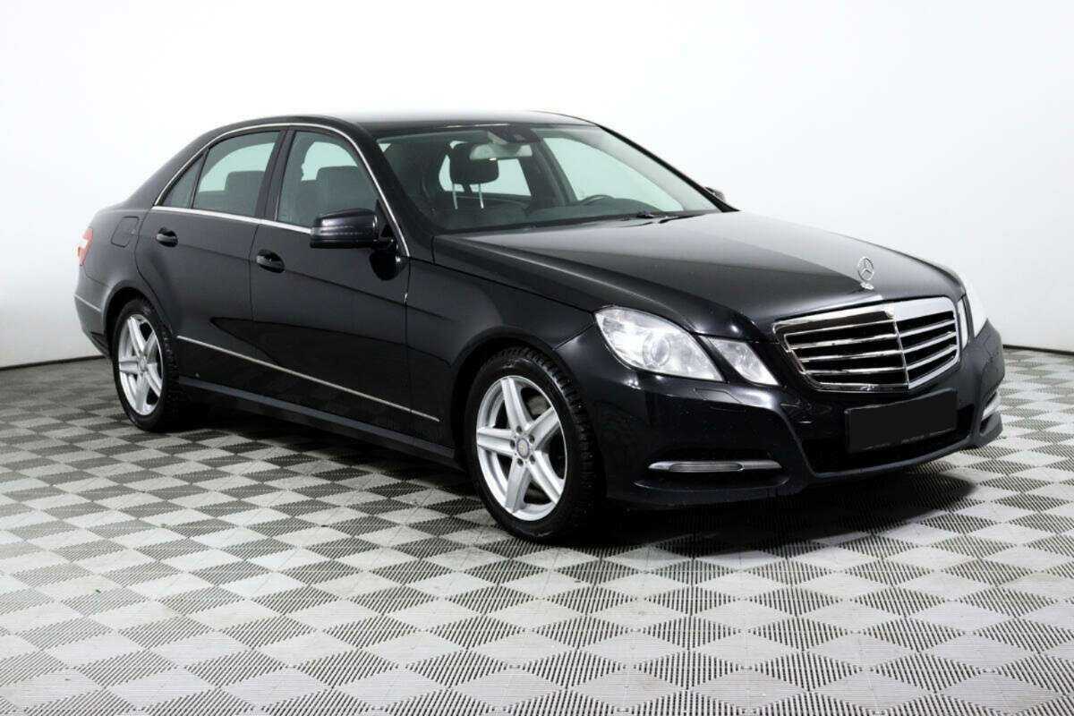 Mercedes-Benz E-Класс 300, 2012 - фото №3