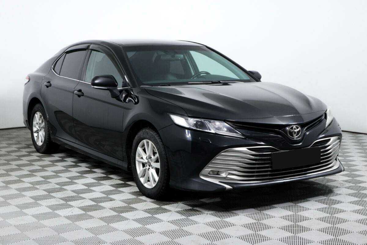 Toyota Camry, 2019 - фото №3