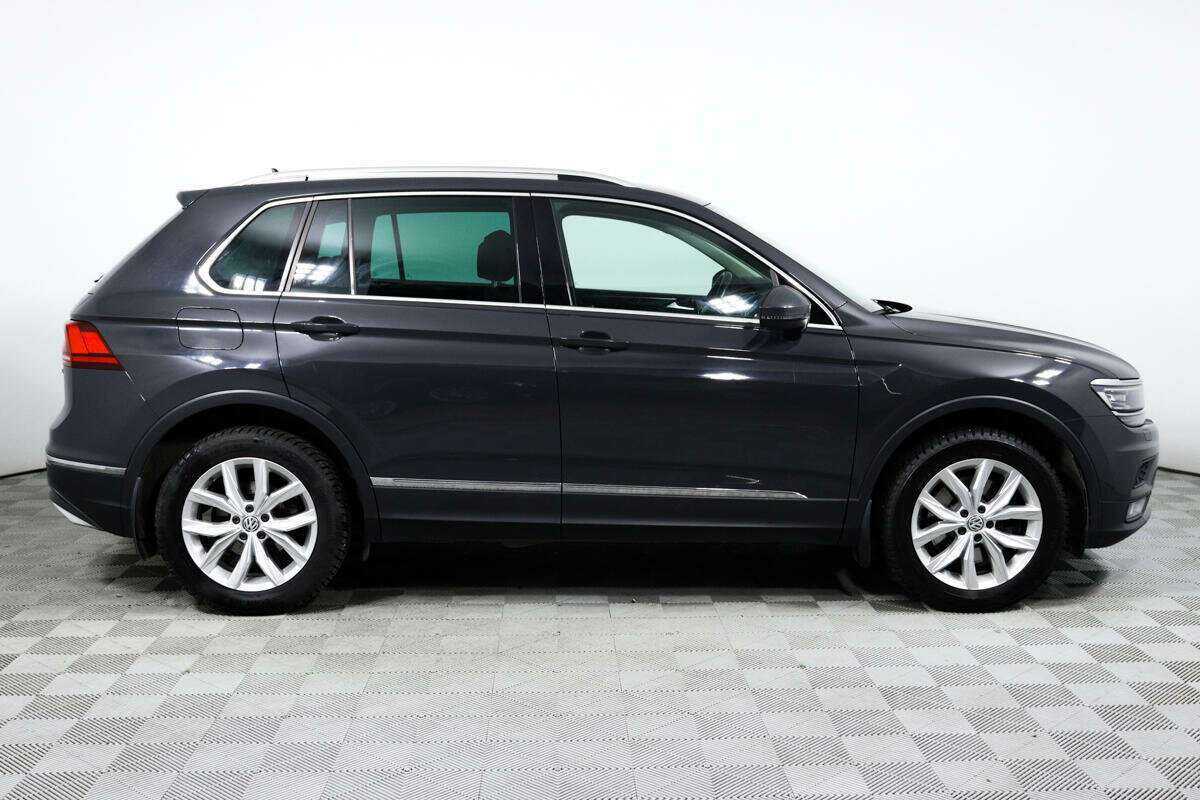 Volkswagen Tiguan, 2018 - фото №4