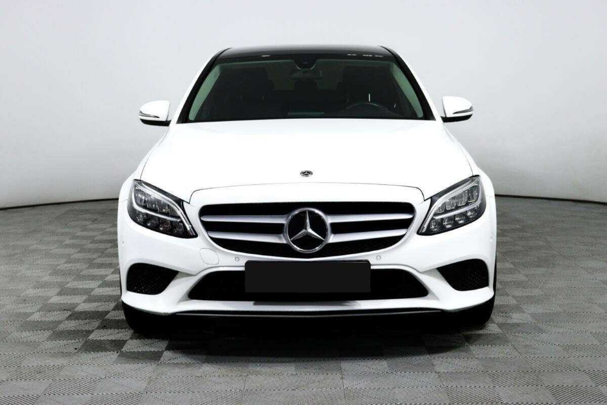 Mercedes-Benz C-Класс 180, 2018 - фото №2