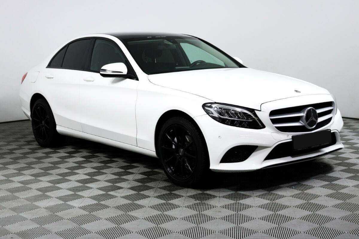 Mercedes-Benz C-Класс 180, 2018 - фото №3