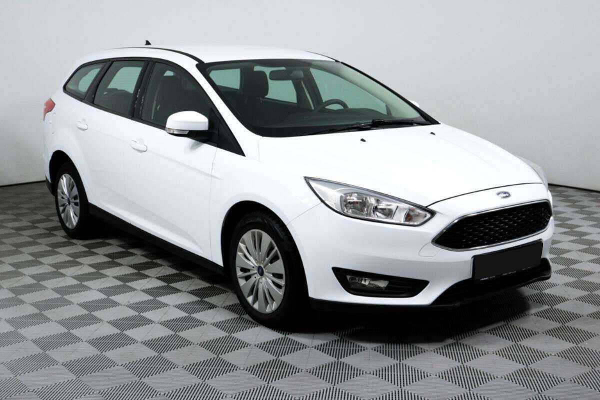 Ford Focus, 2018 - фото №3