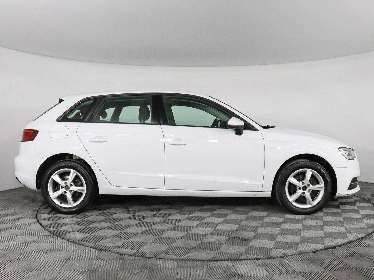 Audi A3 Sportback, 2015 - фото №4