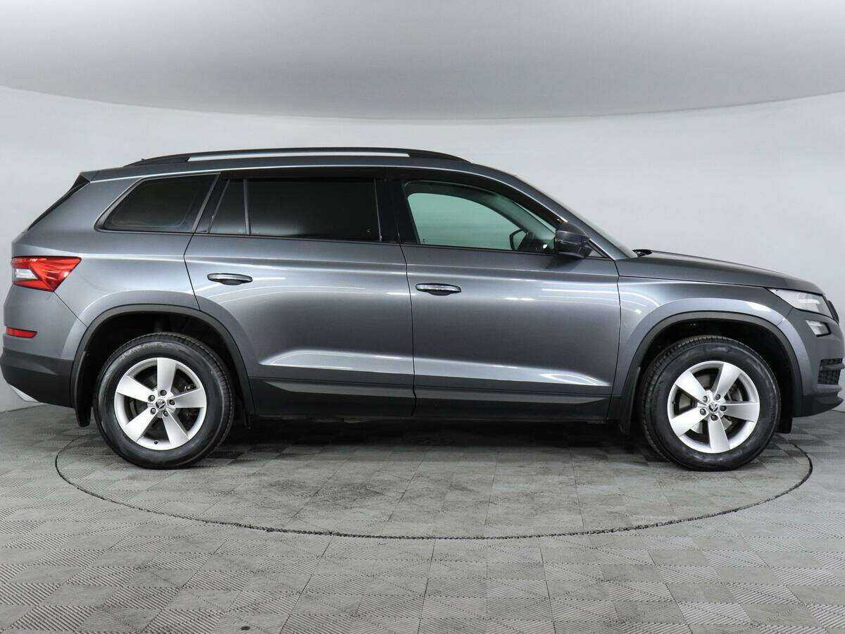 Skoda Kodiaq, 2019 - фото №4