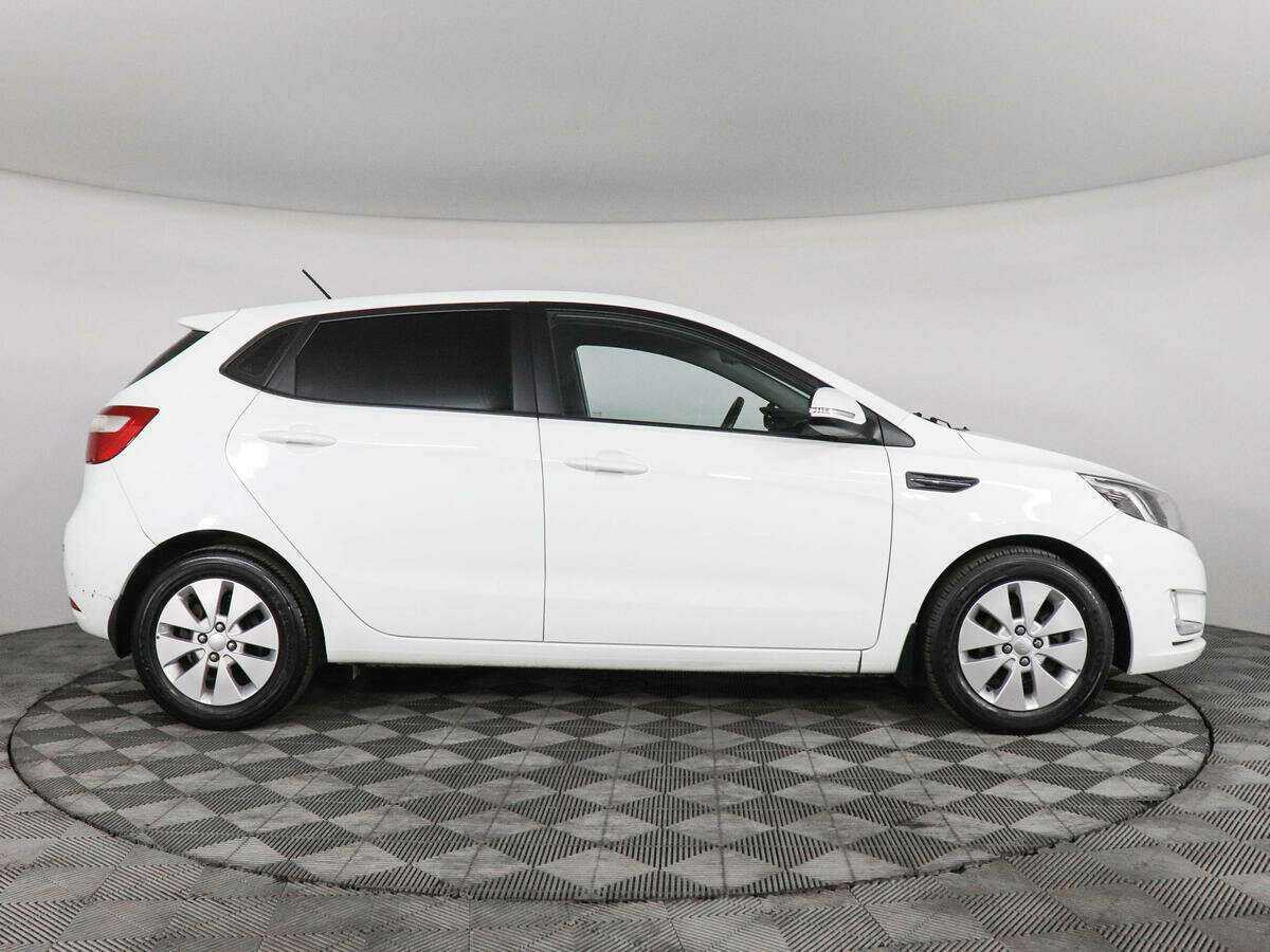Kia Rio 6-speed, 2014 - фото №4