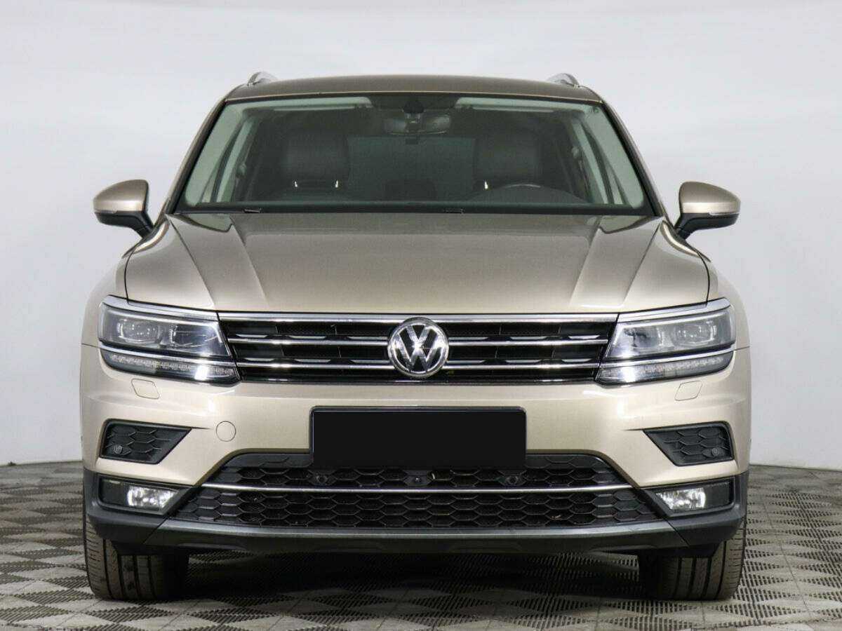 Volkswagen Tiguan, 2017 - фото №2
