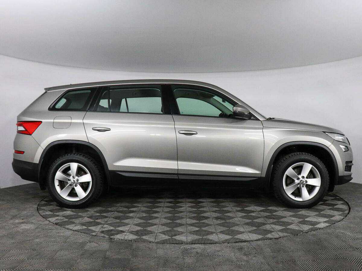 Skoda Kodiaq, 2020 - фото №4