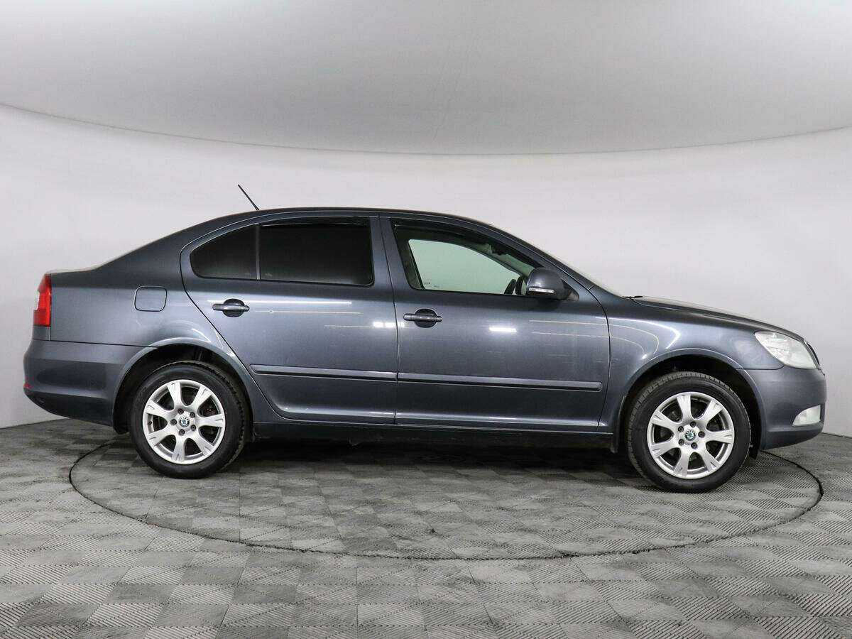 Skoda Octavia, 2012 - фото №4