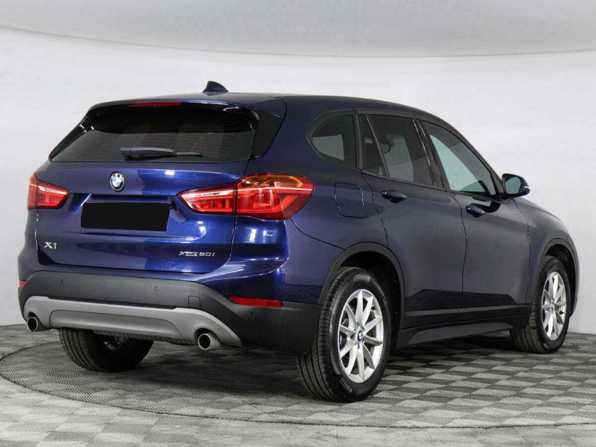 BMW X1 20i xDrive, 2018 - фото №2