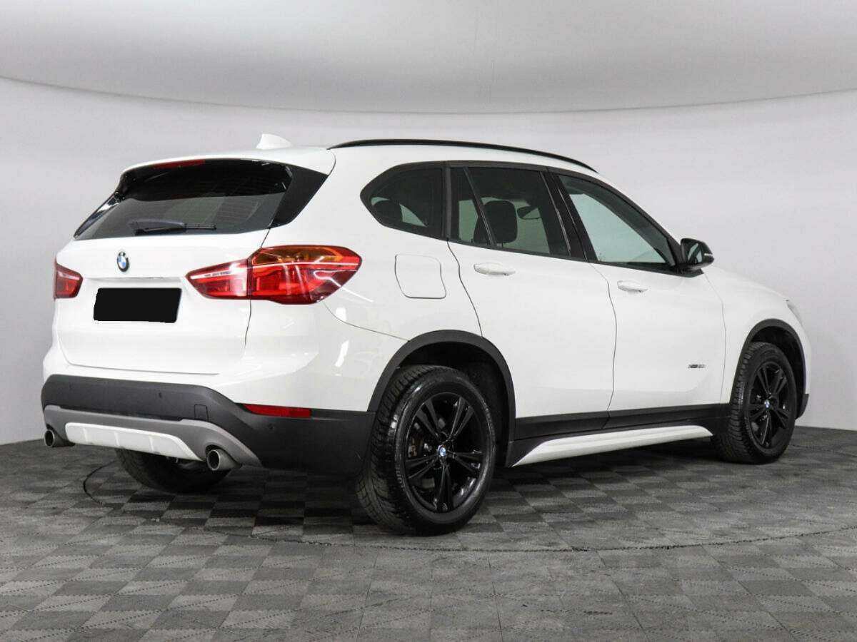 BMW X1 20i xDrive, 2017 - фото №2