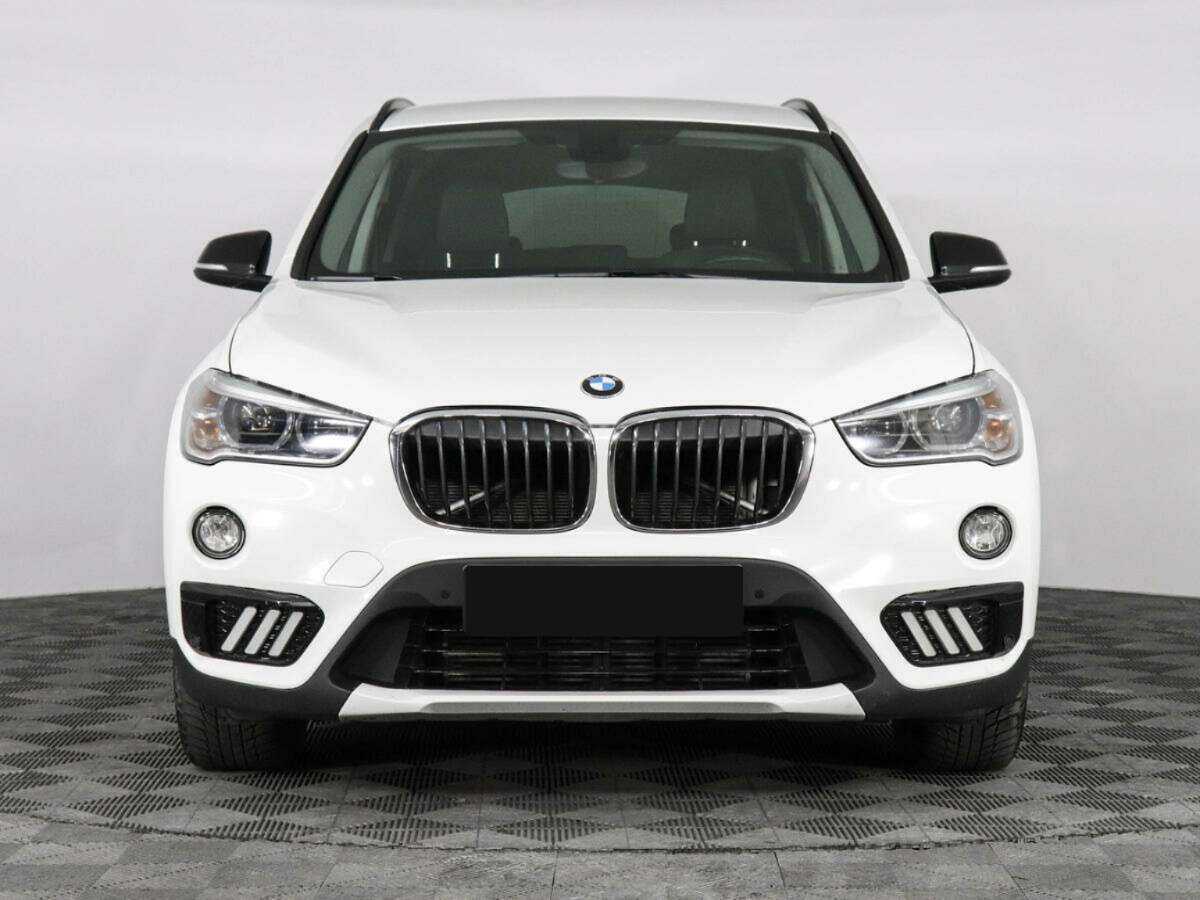 BMW X1 20i xDrive, 2017 - фото №3