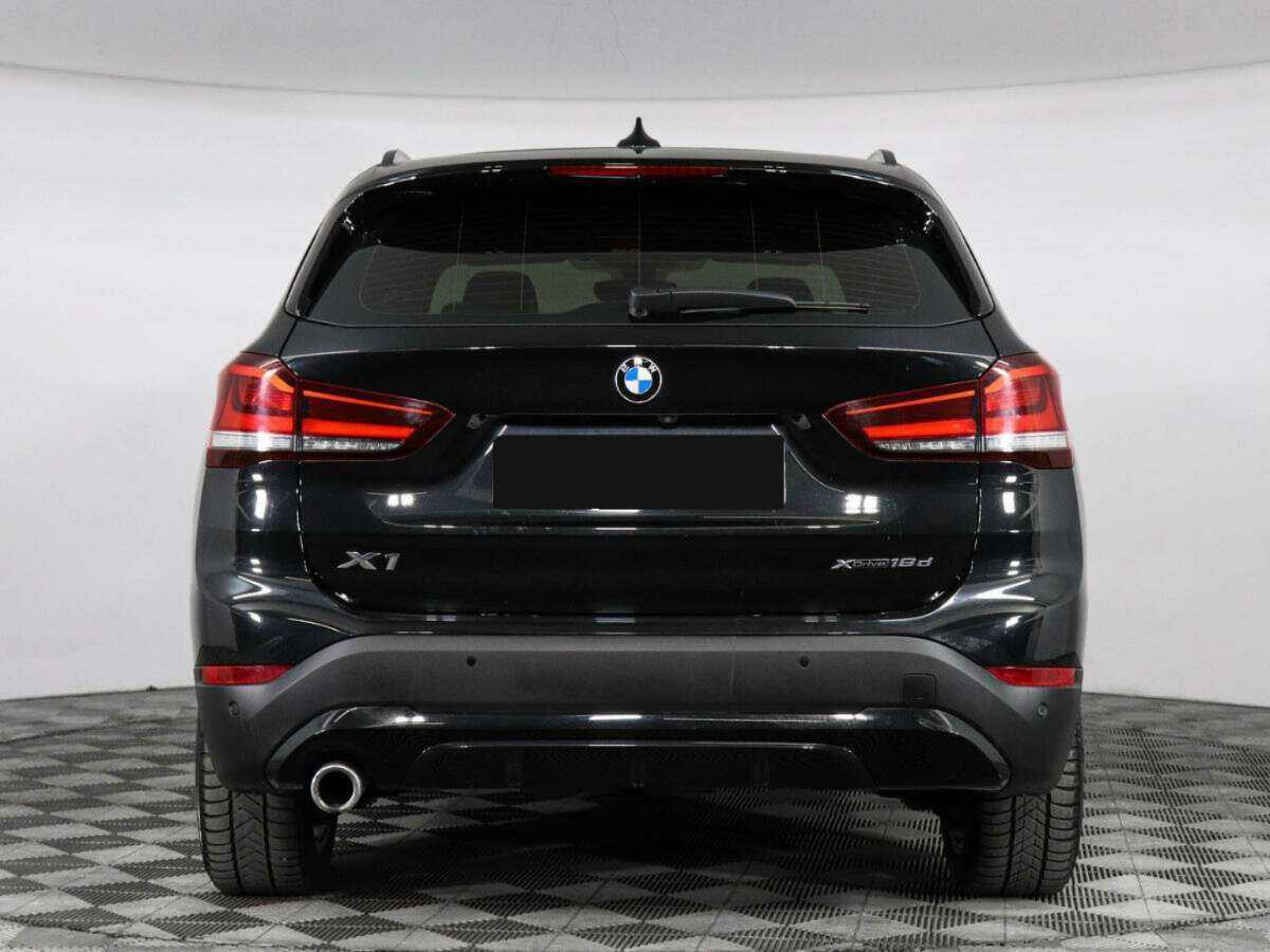BMW X1 18d xDrive, 2020 - фото №3