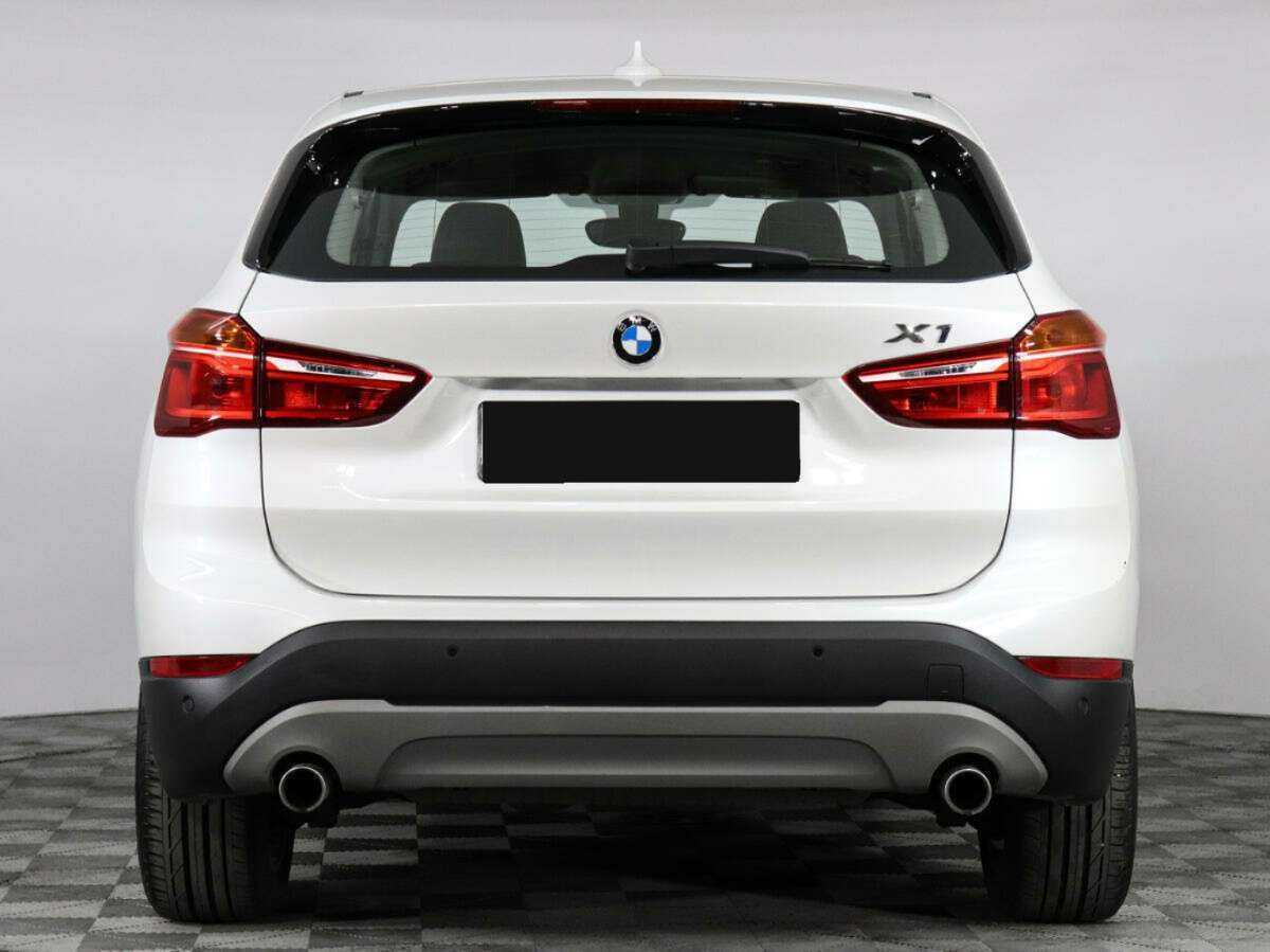 BMW X1 20i xDrive, 2016 - фото №4