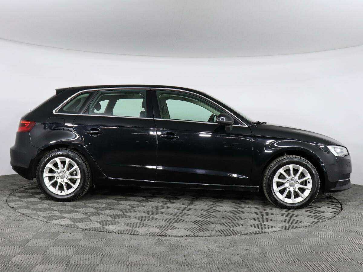 Audi A3 Sportback, 2013 - фото №4