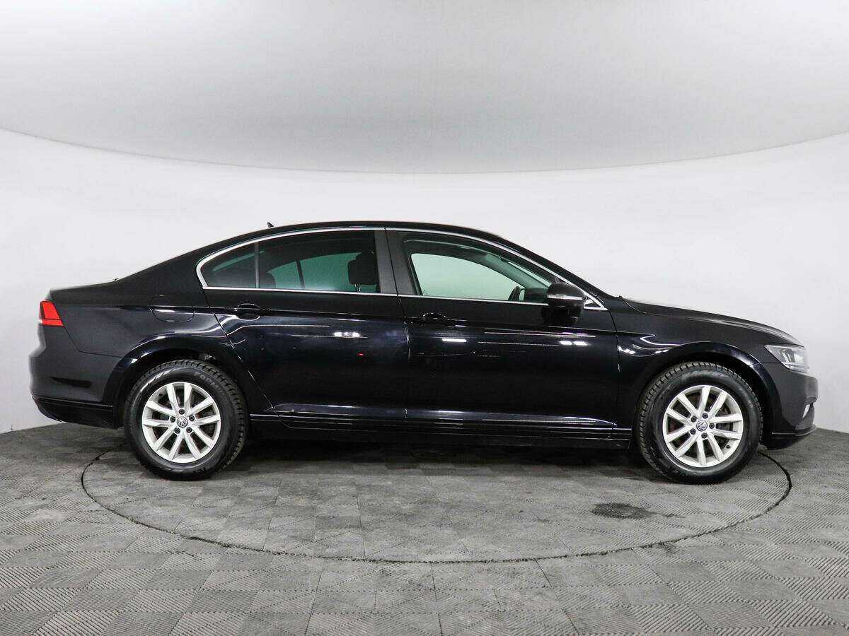 Volkswagen Passat, 2020 - фото №4