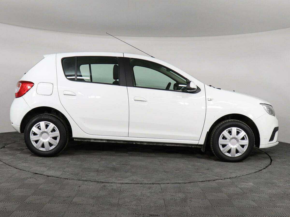 Renault Sandero, 2020 - фото №4