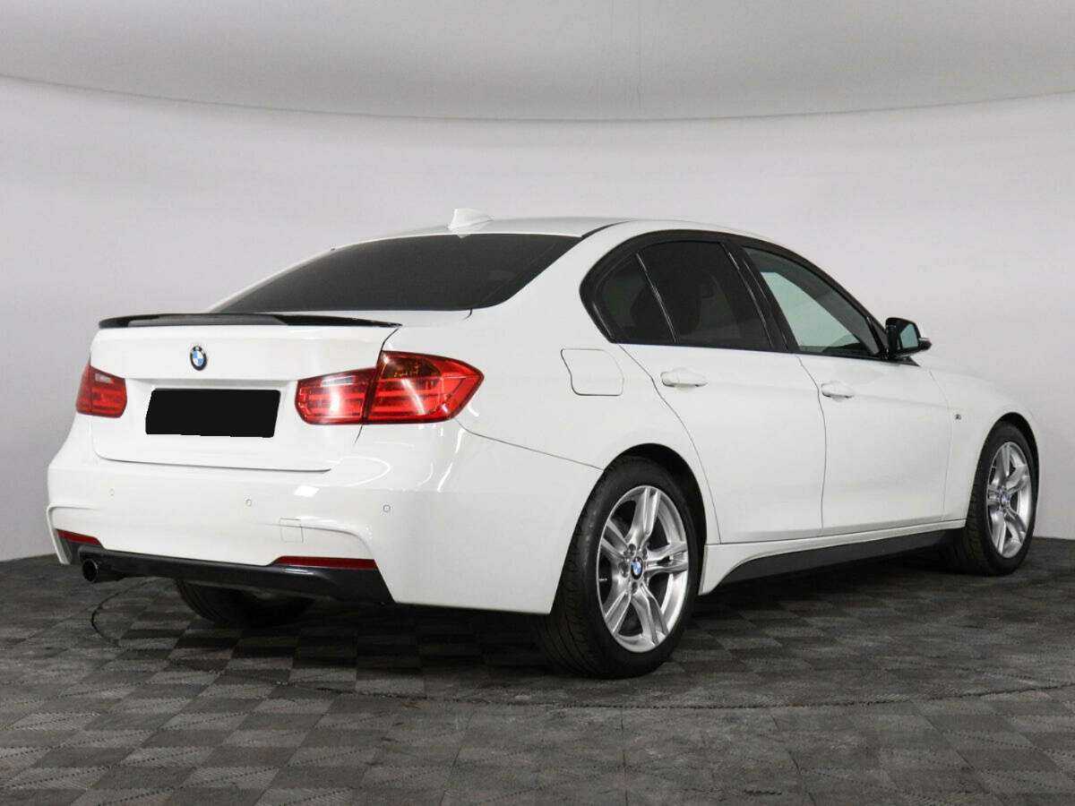 BMW 3 серии 320i, 2013 - фото №2