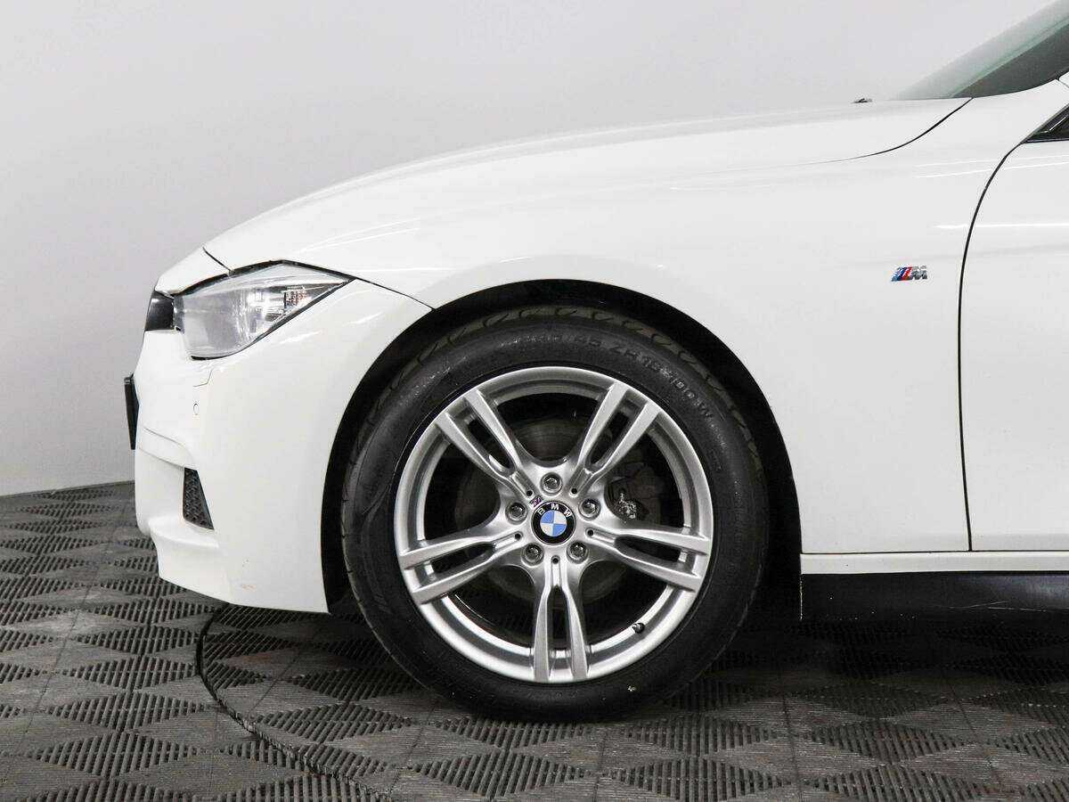 BMW 3 серии 320i, 2013 - фото №4