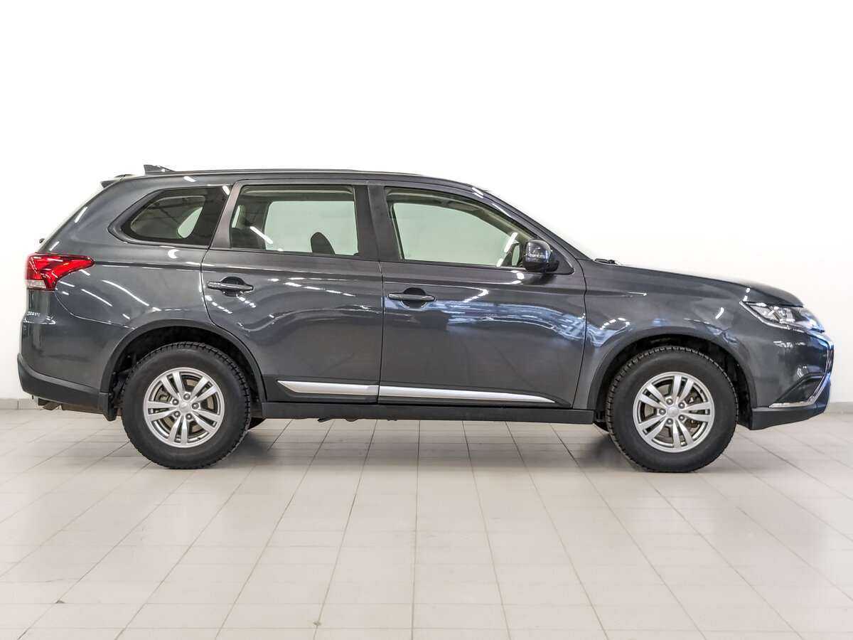 Mitsubishi Outlander, 2019 - фото №4
