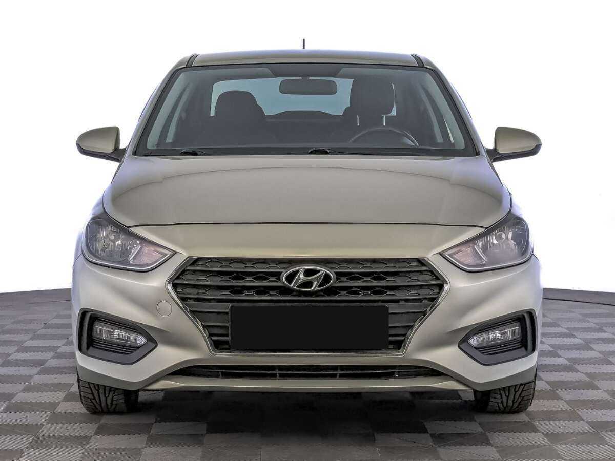Hyundai Solaris, 2020 - фото №2