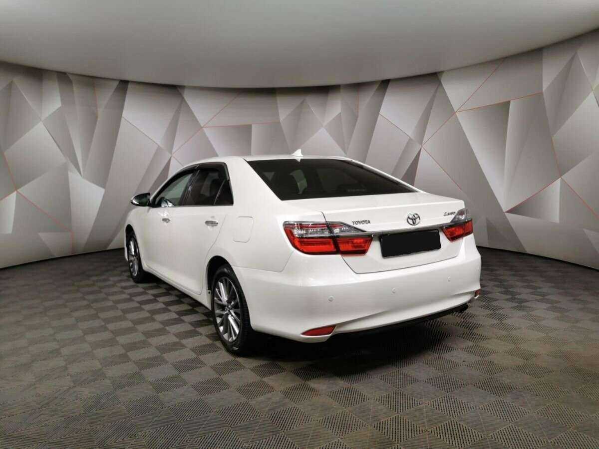Toyota Camry, 2016 - фото №4