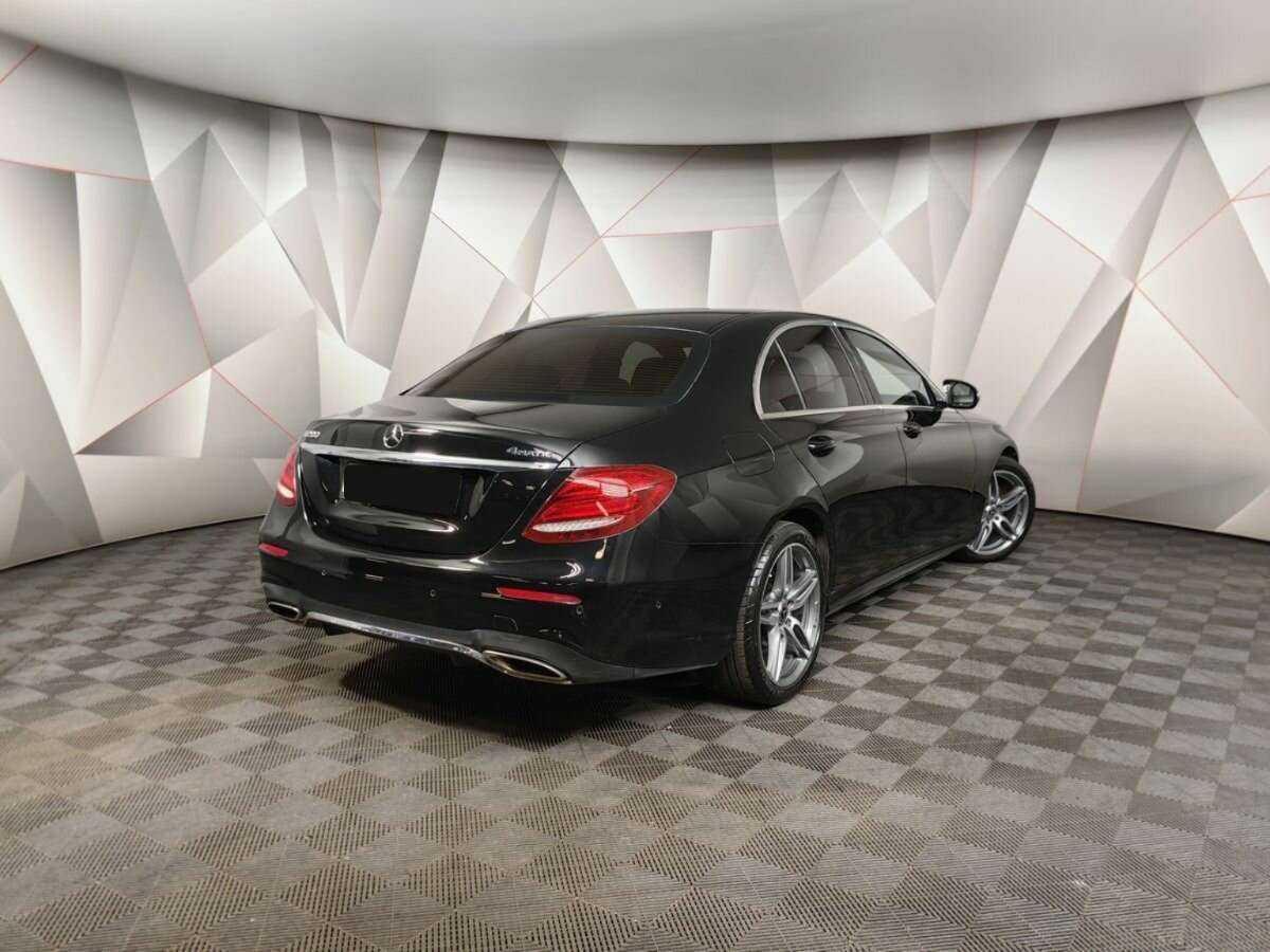Mercedes-Benz E-Класс 200, 2017 - фото №2