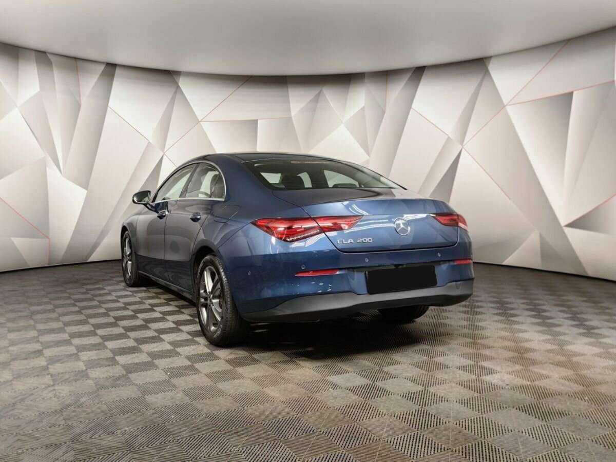 Mercedes-Benz CLA 200, 2020 - фото №4