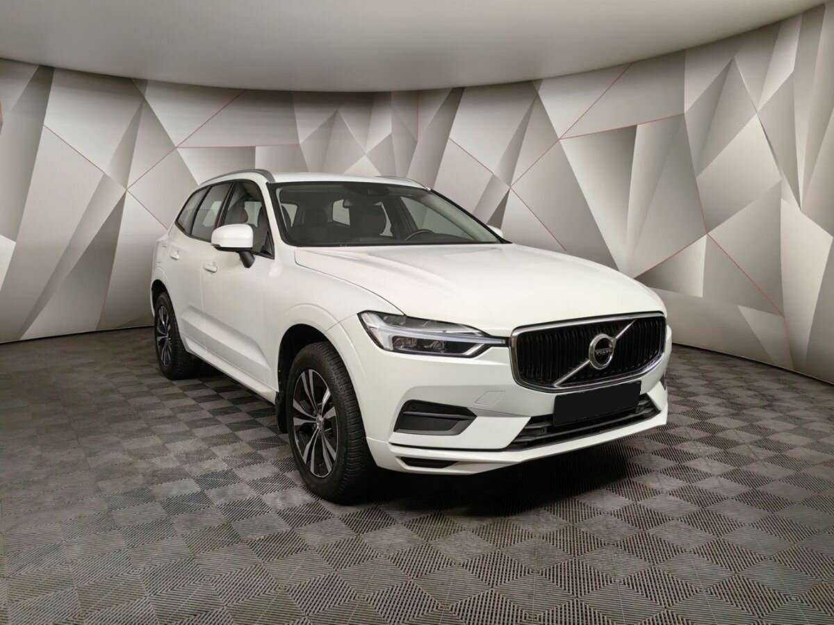 Volvo XC60, 2019 - фото №3