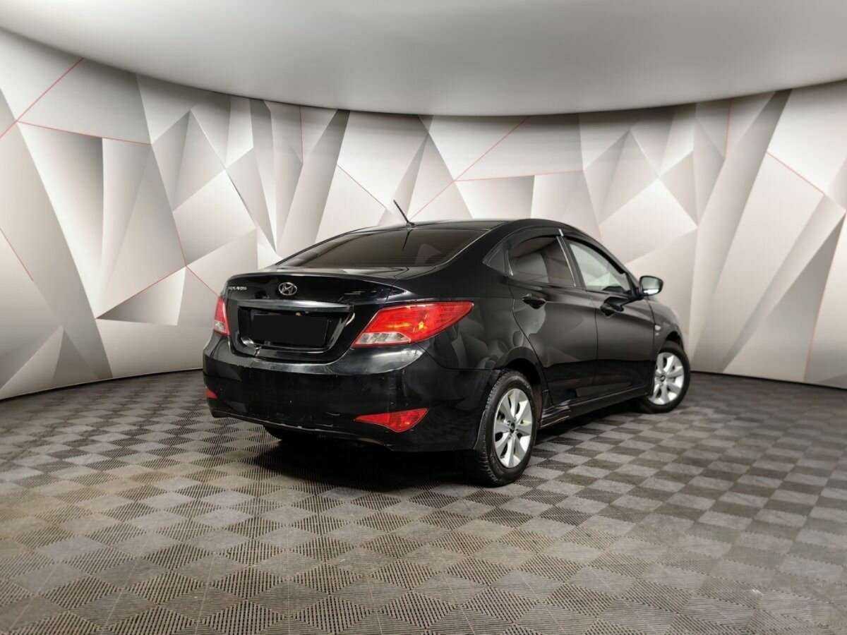 Hyundai Solaris, 2016 - фото №2