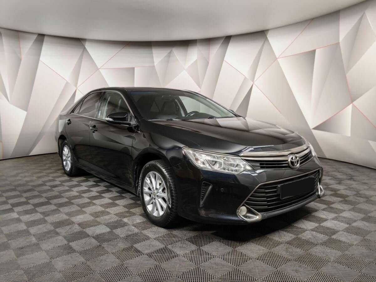 Toyota Camry, 2017 - фото №3