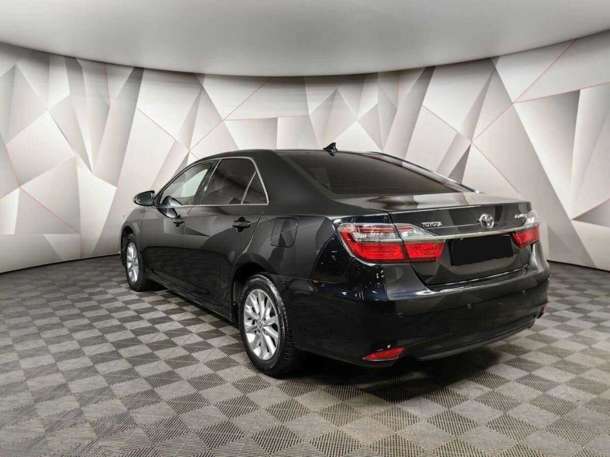 Toyota Camry, 2017 - фото №4