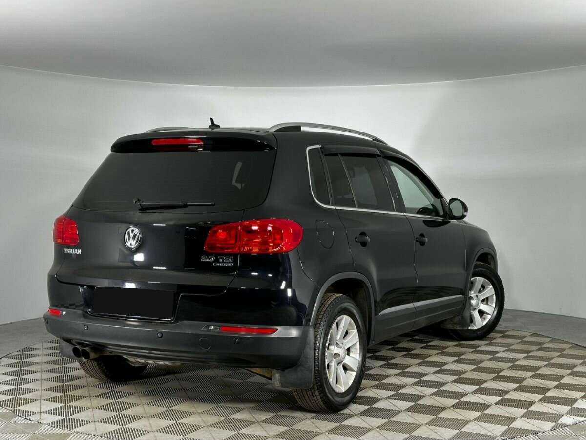 Volkswagen Tiguan, 2013 - фото №2