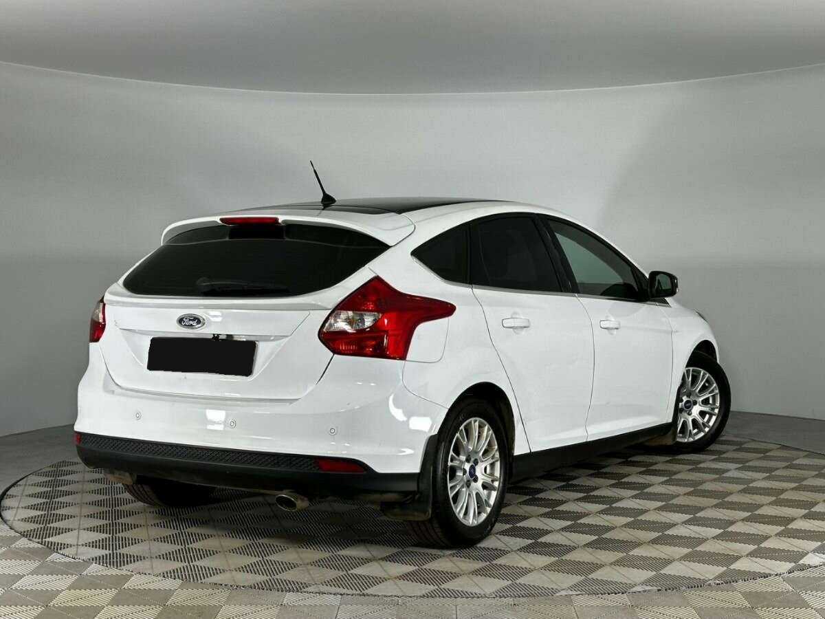 Ford Focus, 2012 - фото №2