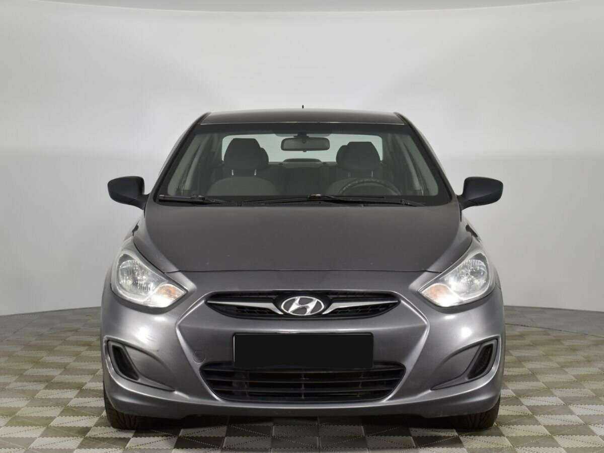 Hyundai Solaris, 2013 - фото №3