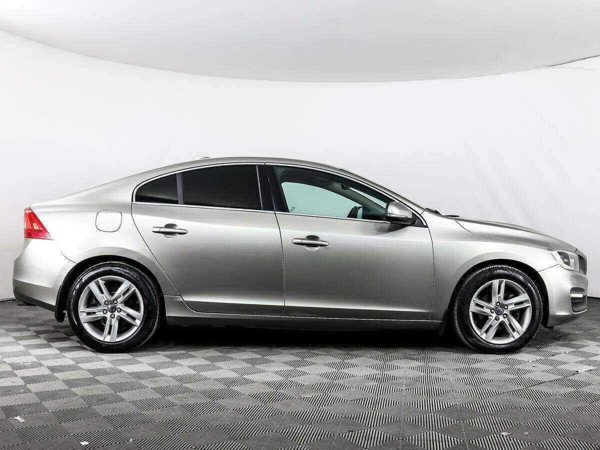 Volvo S60, 2014 - фото №4