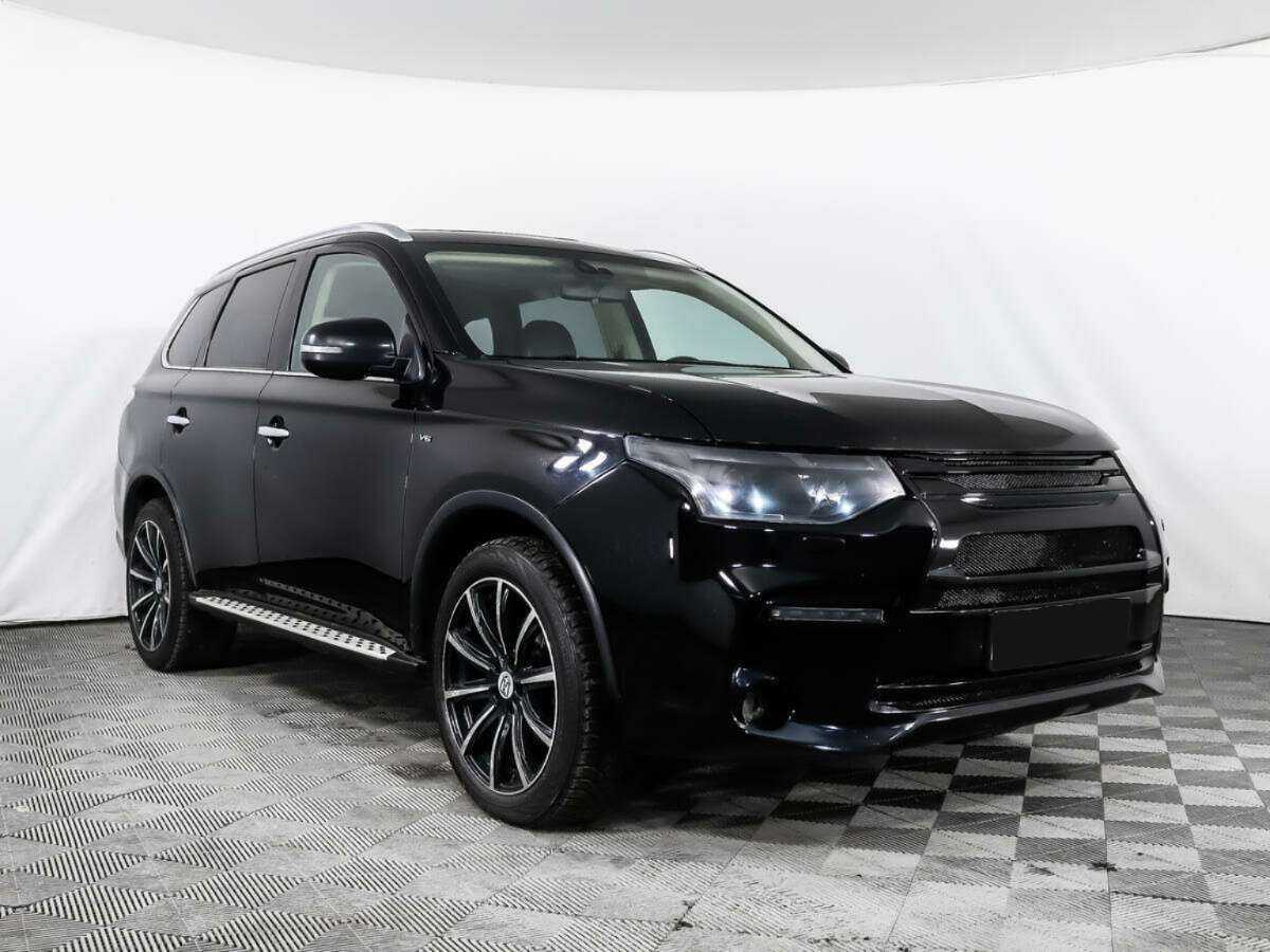 Mitsubishi Outlander, 2014 - фото №3