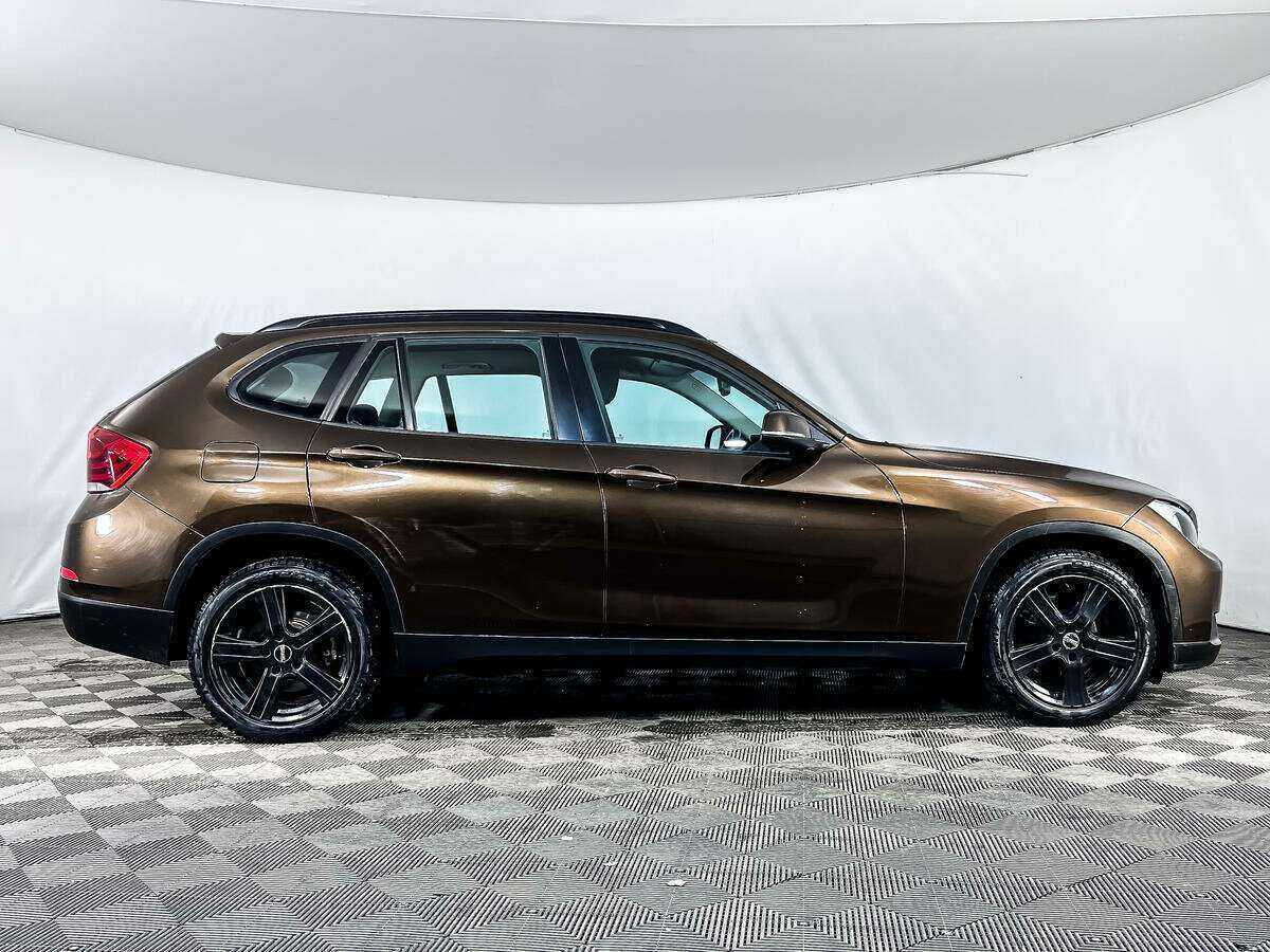 BMW X1 18i, 2013 - фото №4