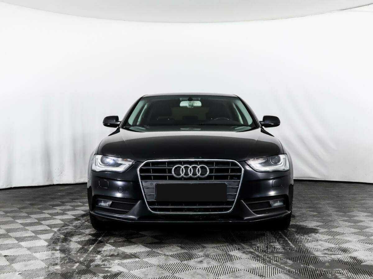 Audi A4, 2013 - фото №2
