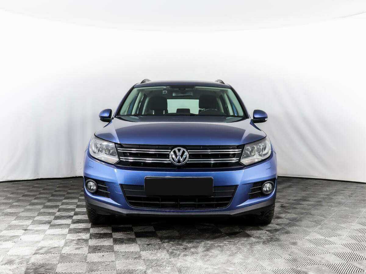 Volkswagen Tiguan, 2013 - фото №2