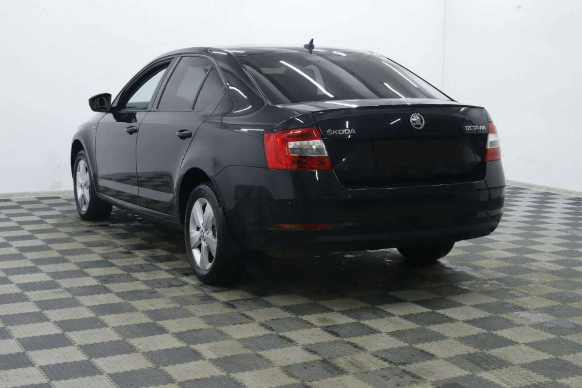 Skoda Octavia, 2019 - фото №2