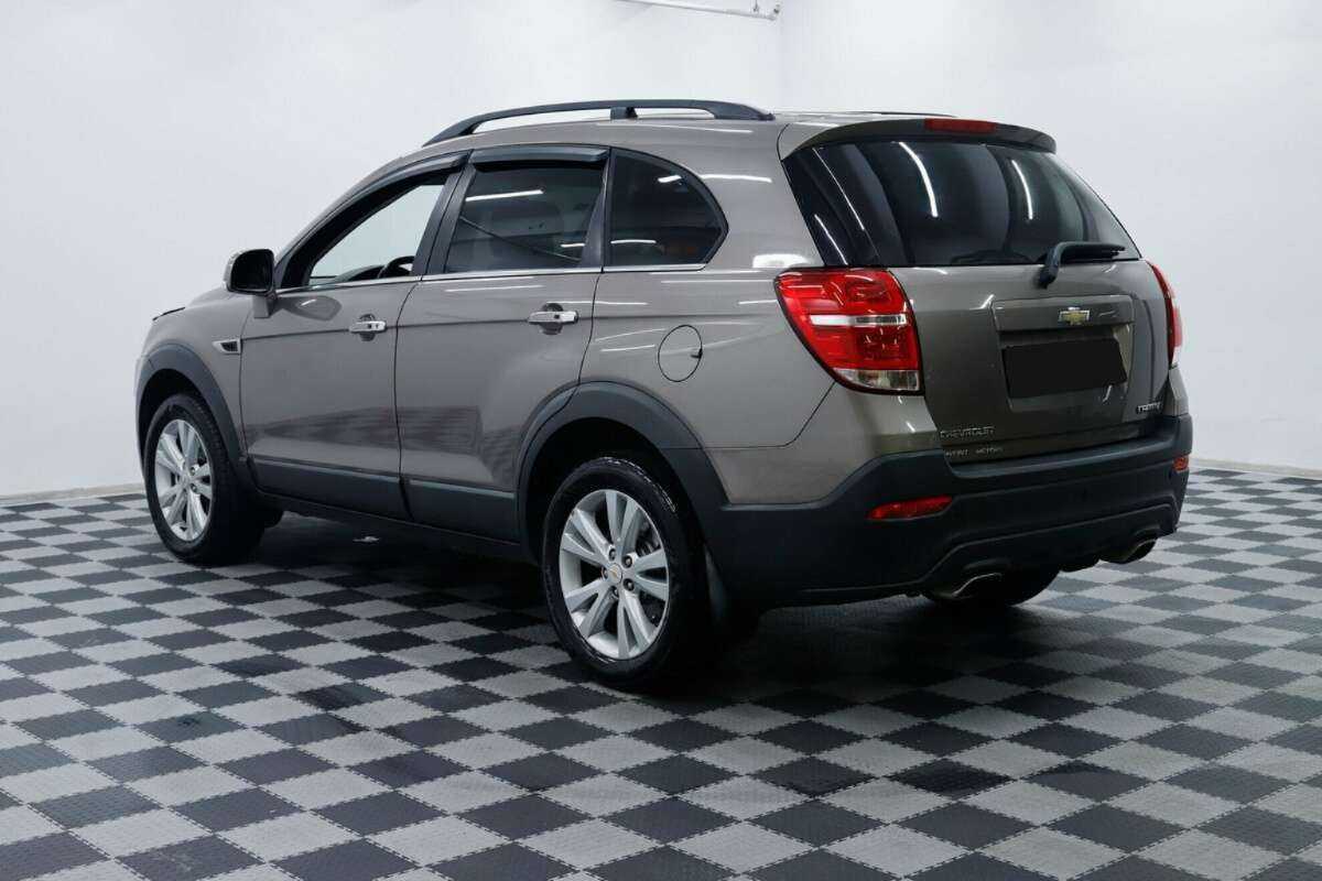 Chevrolet Captiva, 2015 - фото №2