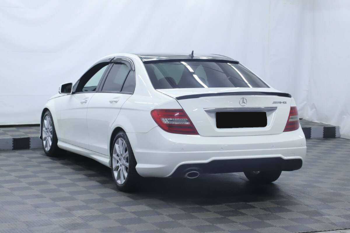 Mercedes-Benz C-Класс 180, 2014 - фото №2