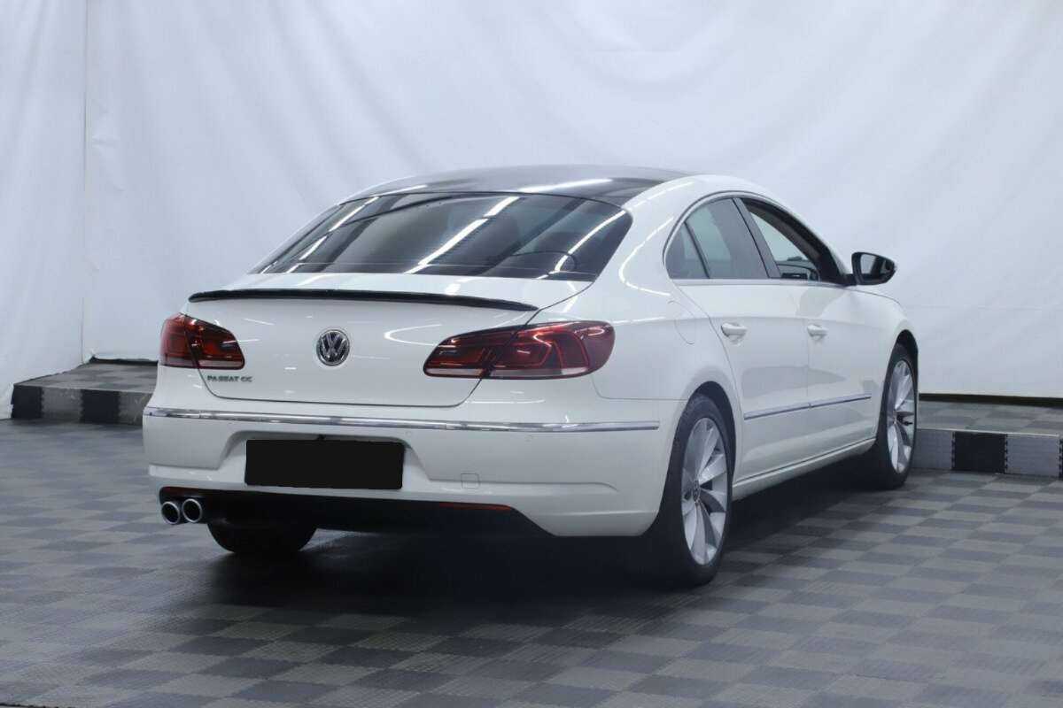 Volkswagen Passat CC, 2013 - фото №4